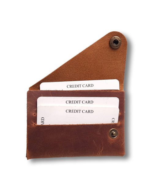 Nusrat Hakiki Deri Kartlık